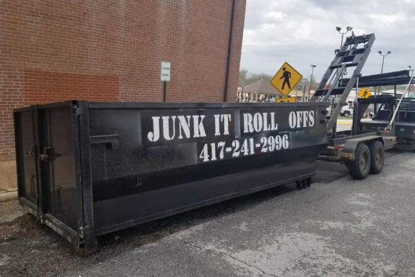 When Branson Businesses Call for Extra Dumpster Help